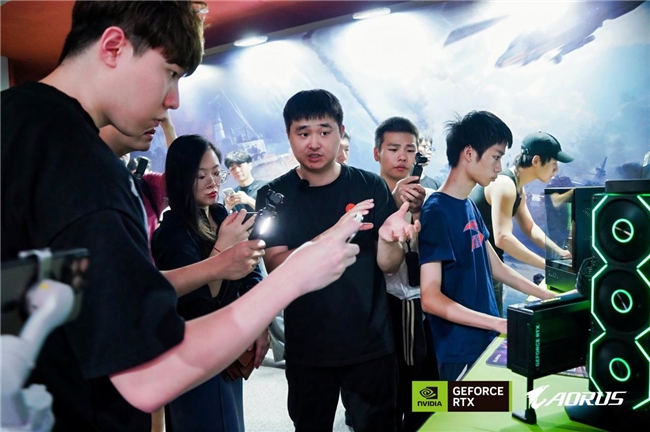 玩家齊赴技嘉AORUS DAY山城之約，RTX 50“嘉”速營(yíng)奏響電競(jìng)狂想曲