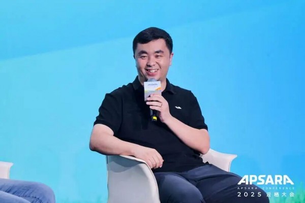 云棲大會上，感受AI汽車的
