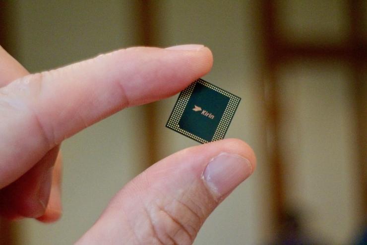 華為5G基站拆解曝光！中美零部件各占多少比例？