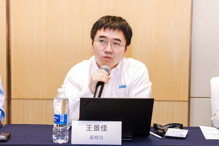 英特爾攜手合作伙伴推出OPS 2.0，為智慧教育帶來全新體驗！