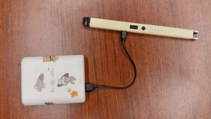 納祥科技客戶案例:可接手機也可充電的電弧打火機方案