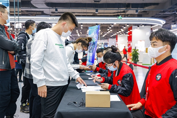 速度穿越！沈陽(yáng)京東MALL GeForce RTX 4090 線下首發(fā)活動(dòng)盛況