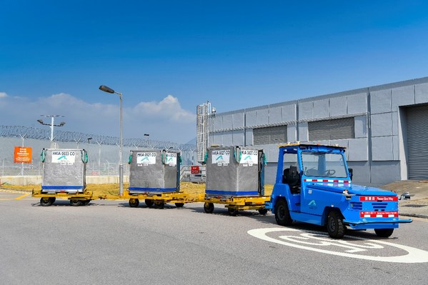 馭勢(shì)科技無人物流車