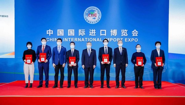 亞馬遜簽約第五屆進(jìn)博會(huì)