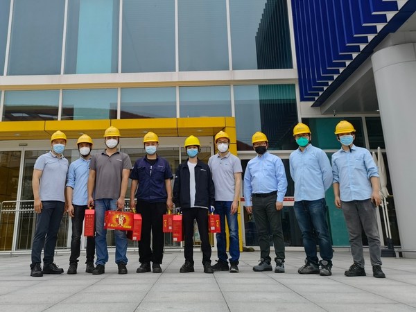 6月1日，奧的斯機(jī)電上海服務(wù)中心全面復(fù)工，管理層走訪慰問