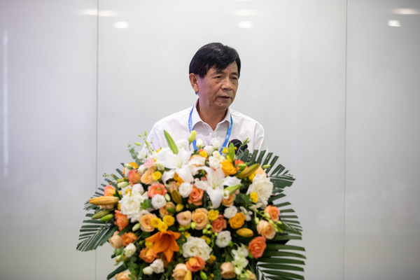 傅妙奎會(huì)長(zhǎng)作2021年度工作報(bào)告