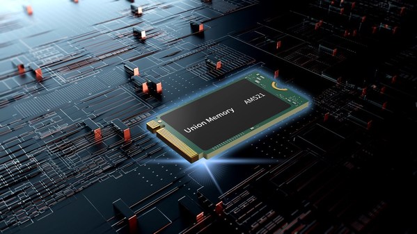 憶聯(lián)消費(fèi)級(jí)SSD AM521