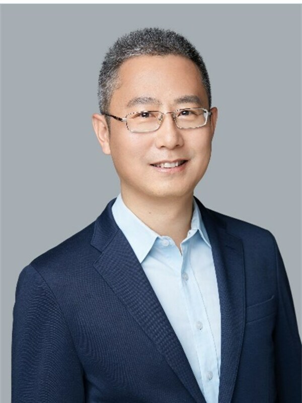 IBM 大中華區(qū)首席技術(shù)官、研發(fā)中心副總裁 謝東