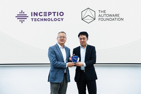 左：嬴徹科技創(chuàng)始人兼CEO 馬喆人；右：Autoware基金會創(chuàng)始人兼會士 加藤真平